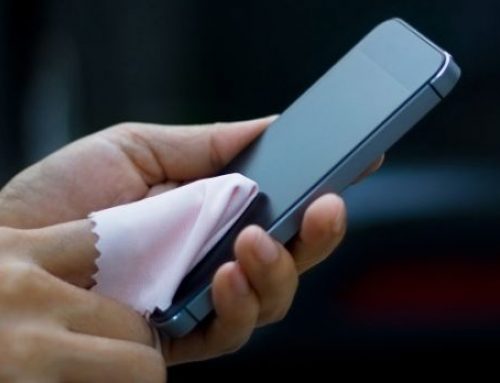 Wie Sie Ihr Telefon laut Experten richtig reinigen